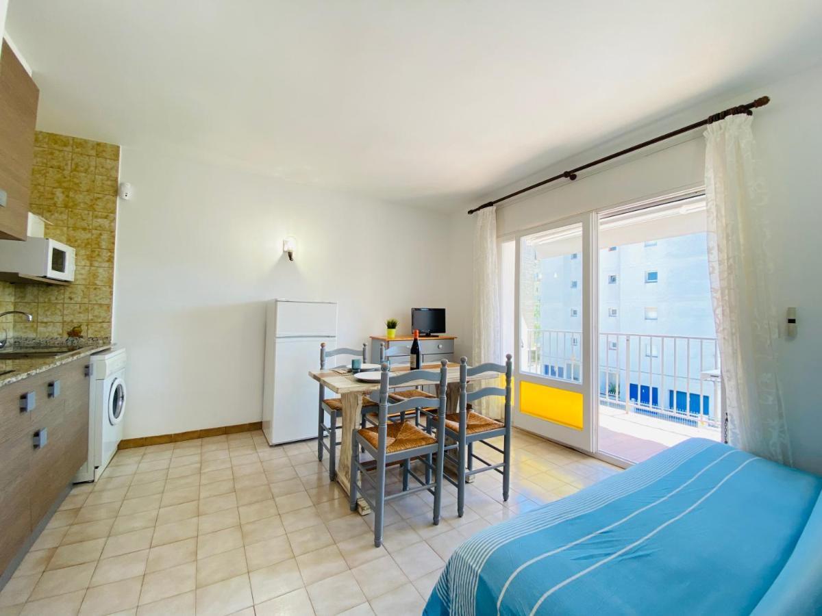Apartamentos Aquarium. 罗萨斯 外观 照片