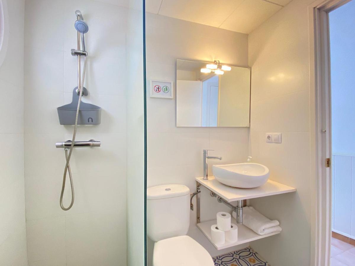 Apartamentos Aquarium. 罗萨斯 外观 照片